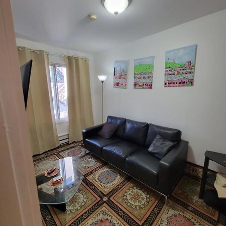 Small Condo In Montreal -Fast Wifi Exterior foto